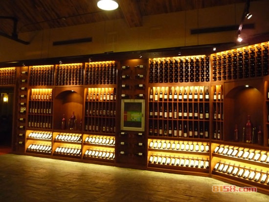 龙徽葡萄酒博物馆一角