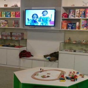 蕃茄田艺术中心