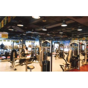 阳光100健身俱乐部