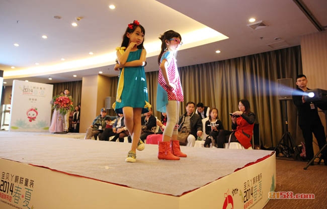 宝贝丫童装加盟