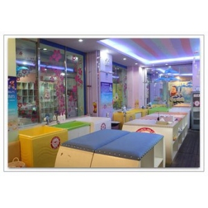 靓宝宝游泳会馆