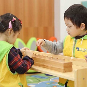婴智贝佳早教中心