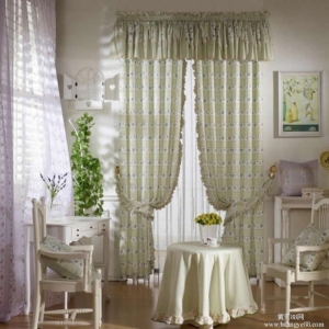 铂雅布艺窗帘