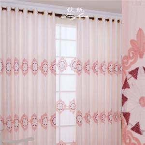 铁甄窗帘