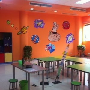 环球疯狂家族少儿科教