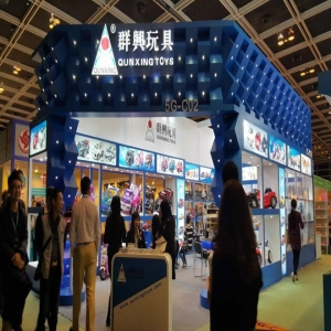 群兴玩具