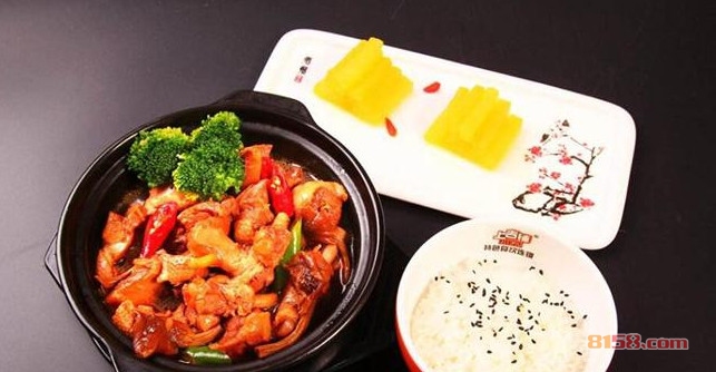 上吉铺黄焖鸡米饭