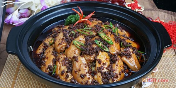 一统三锅