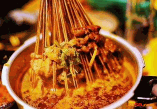 耍牛忙串串香