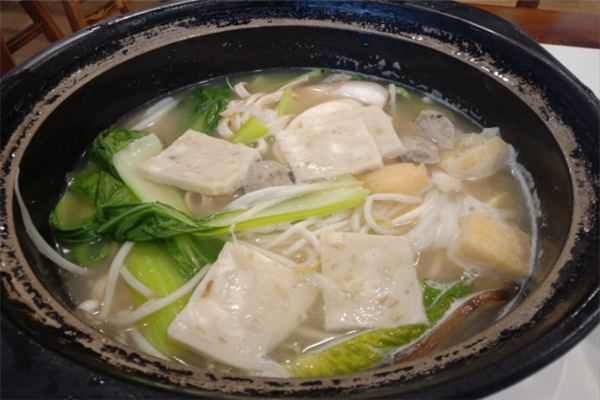 踏香来过桥米线