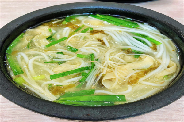 踏香来过桥米线
