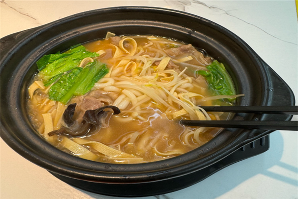 留壹味过桥米线