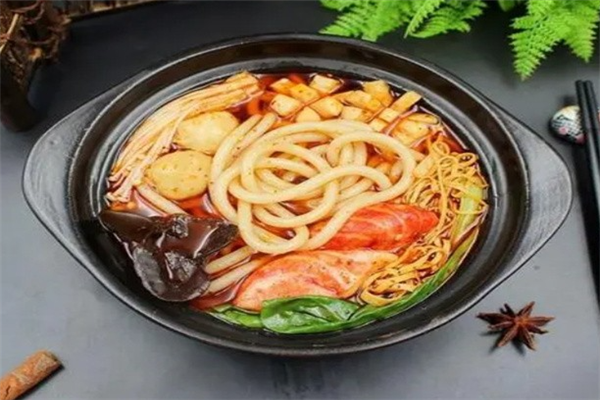 云满鲜过桥米线