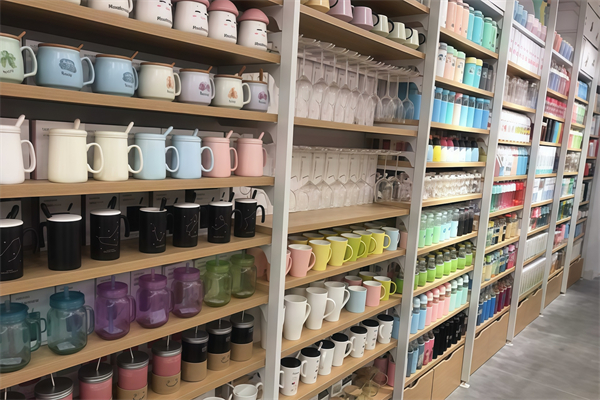 多元店