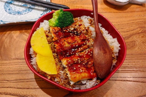 哥哥的深夜食堂