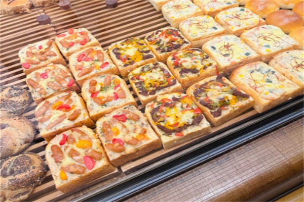 闺蜜家面包店