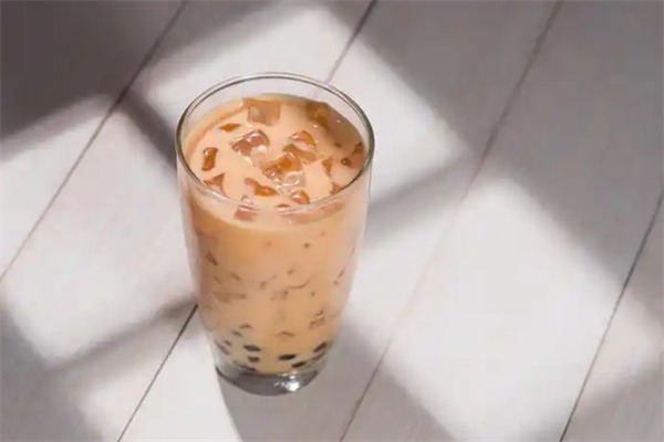 椿小奶茶