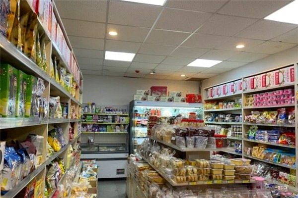 零食世家加盟费多少钱？加盟电话是多少