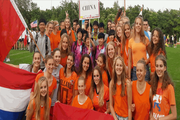 曹燕华乒乓球俱乐部