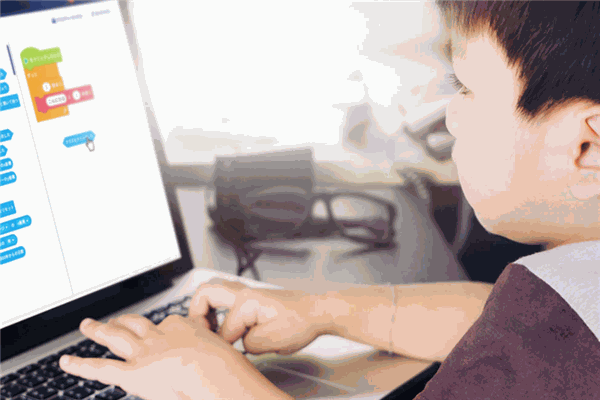 奥创熊少儿编程