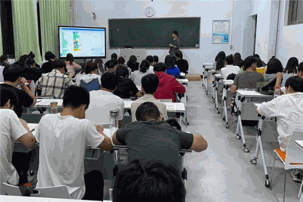 易语言汉语编程教育