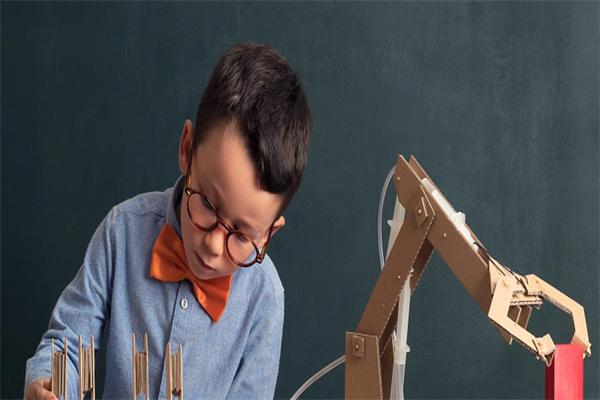 迈迅教育少儿编程