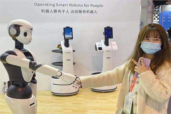 依贝情保姆机器人 依贝情保姆机器人