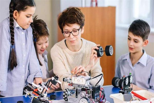 HEROKIDROBOT机器人少儿编程