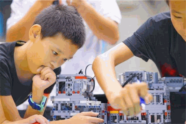 赤峰机器人教育 赤峰机器人教育