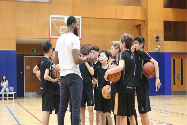 AAUsports美式篮球培训俱乐部 AAUsports美式篮球培训俱乐部