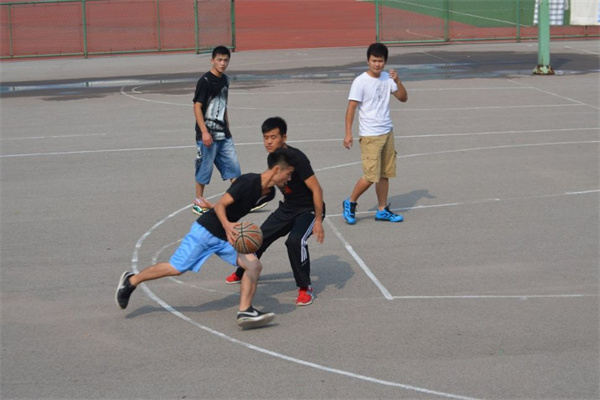 laken青少儿篮球培训中心