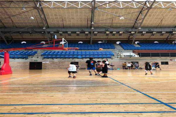 GKD篮球运动中心