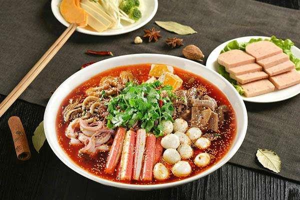 艾麻艾辣冒菜 艾麻艾辣冒菜
