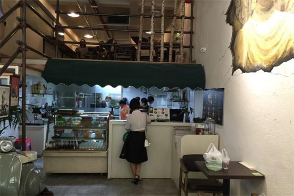 普兰绮西式简餐