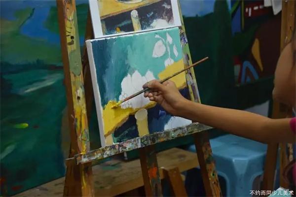 不约而同少儿美术