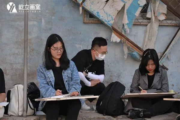 清美屹立高考美术培训