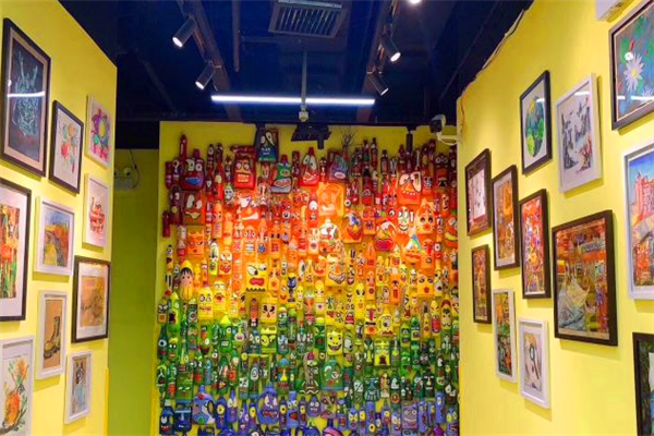 趣画画少儿美术