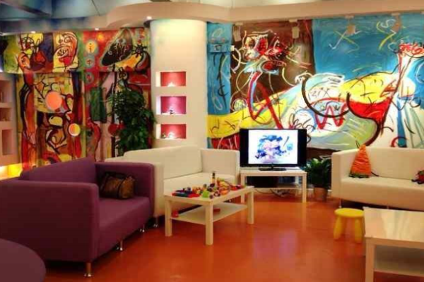 奇画王国少儿美术