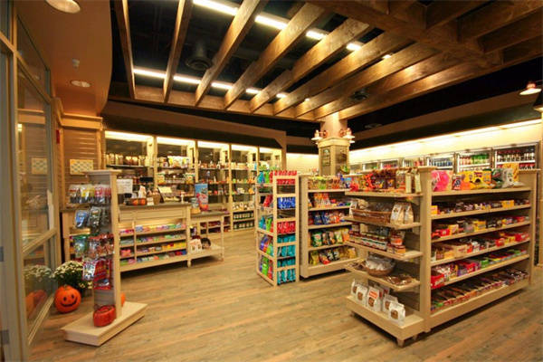 闲暇时刻便利店