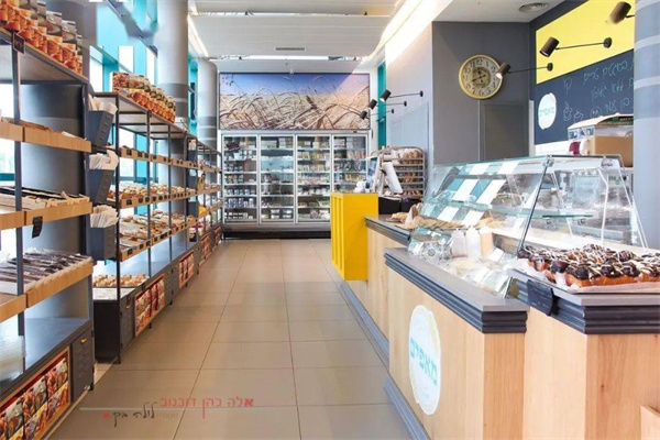 闲暇时刻便利店