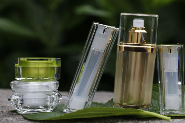 亮丽空间化妆品