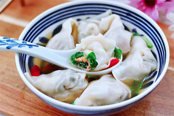 大碗馄饨
