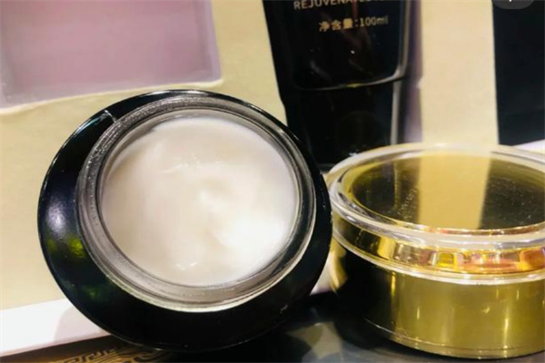 歌兰地化妆品 歌兰地化妆品