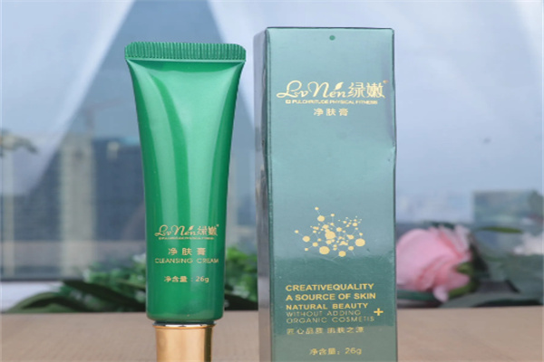 绿嫩护肤品
