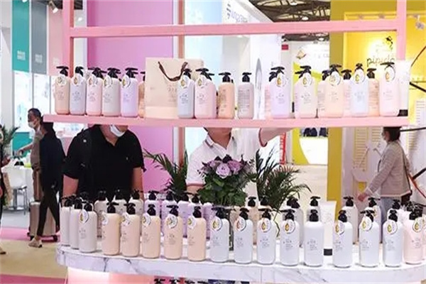 庄雅国际化妆品