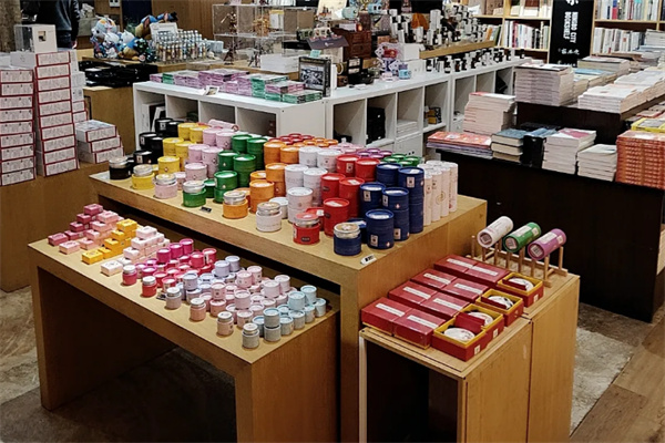 贞格格化妆品 贞格格化妆品