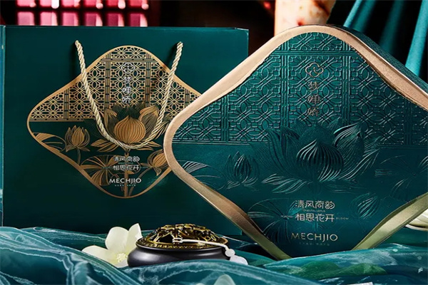东方美化妆品