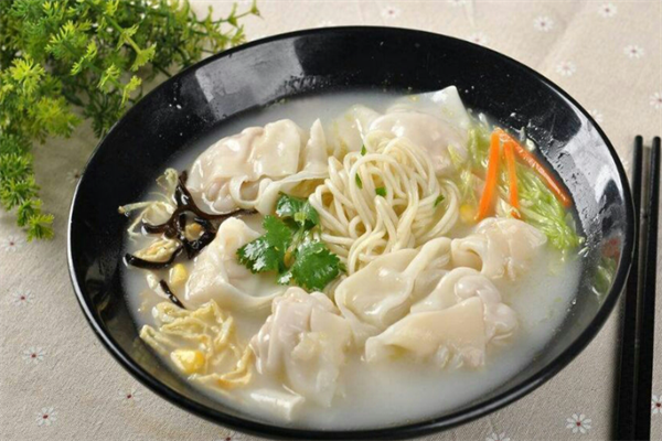 恋上馄饨