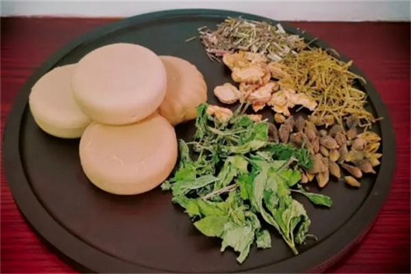 觅植者中药面膜
