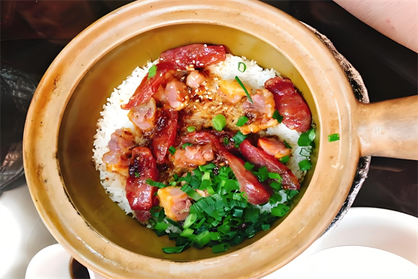寻味煲仔饭